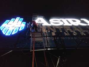 corporate_sign/neon