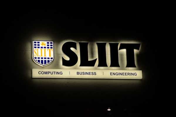 corporate_sign/neon