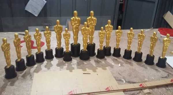 awards_badges_and_labels/acrylic_or_crystal_plaques
