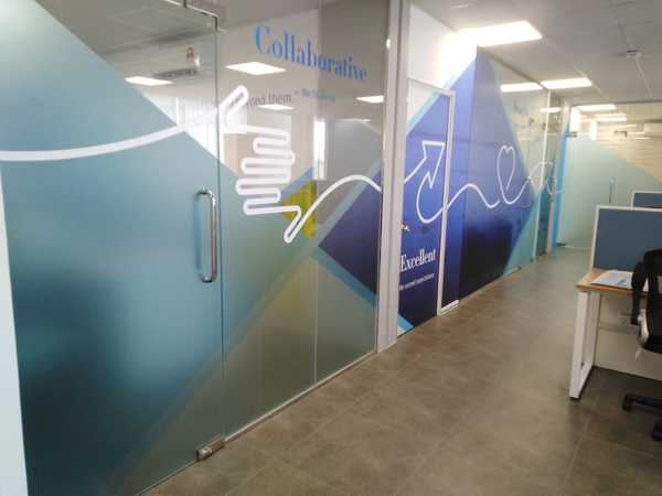interior_branding/showroom_and_office_branding