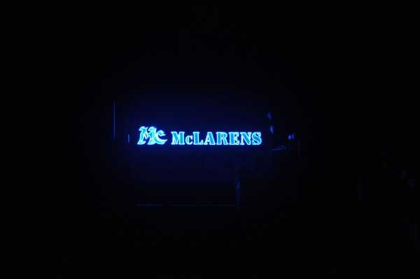 corporate_sign/neon